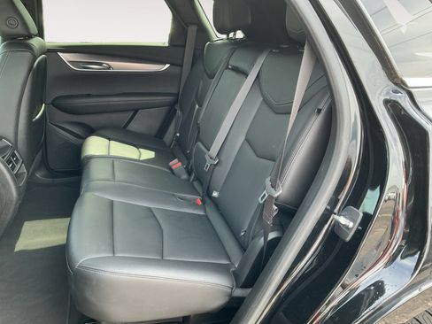 Used 2023 Cadillac XT5 Luxury FWD image 13