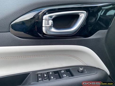 New 2026 Jeep Compass Limited image 24