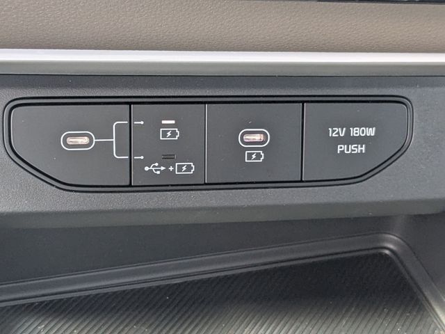 New 2026 Kia Carnival FWD image 20