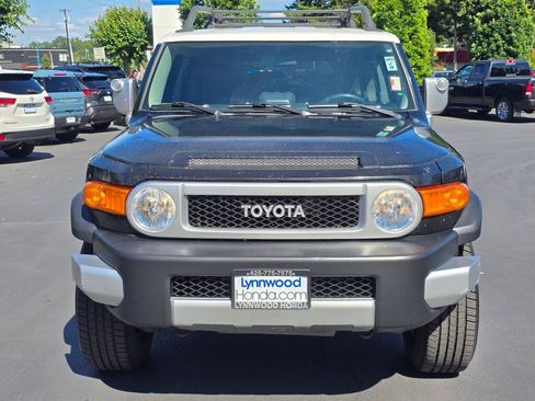 Used 2007 Toyota FJ Cruiser 4WD image 8