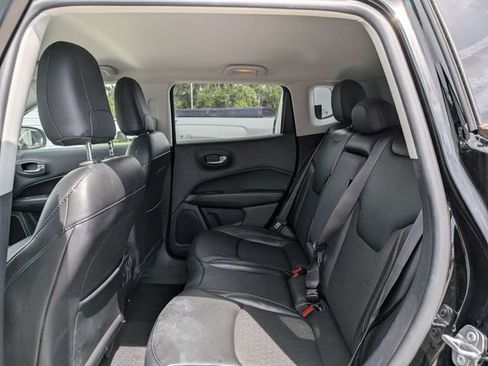 Used 2020 Jeep Compass Latitude AWD/4WD image 14