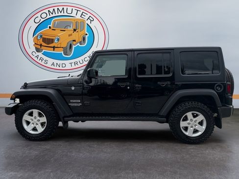Used 2017 Jeep Wrangler Unlimited Sport w/ Quick Order Package 24S image 2