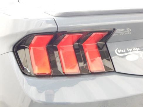 New 2025 Ford Mustang Premium image 7