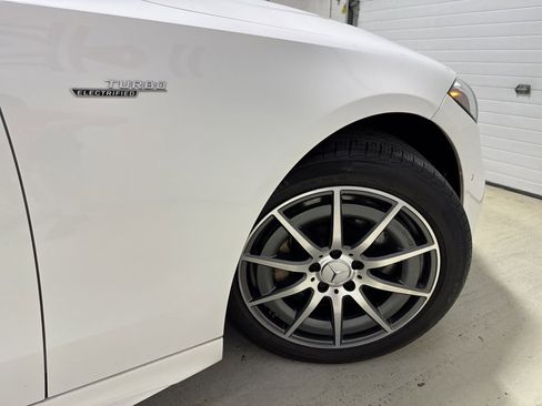 Used 2023 Mercedes-Benz C 43 AMG 4MATIC Sedan image 4