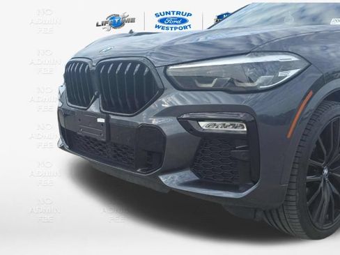 Used 2021 BMW X6 M50i w/ Premium Package AWD/4WD image 23