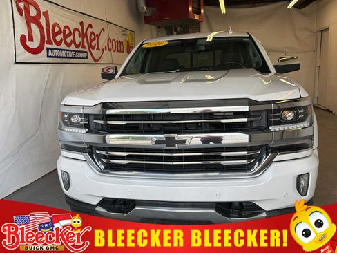 Used 2018 Chevrolet Silverado 1500 High Country AWD/4WD image 1