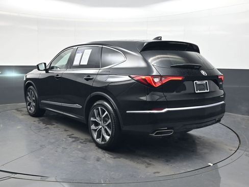 Used 2023 Acura MDX SH-AWD w/ Technology Package image 5