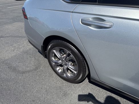Used 2024 Honda Accord EX image 23