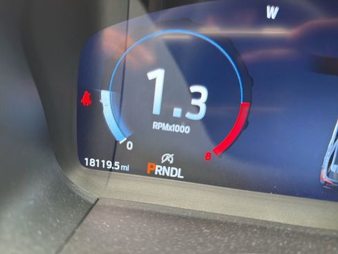 Used 2025 Ford Explorer ST-Line RWD image 13