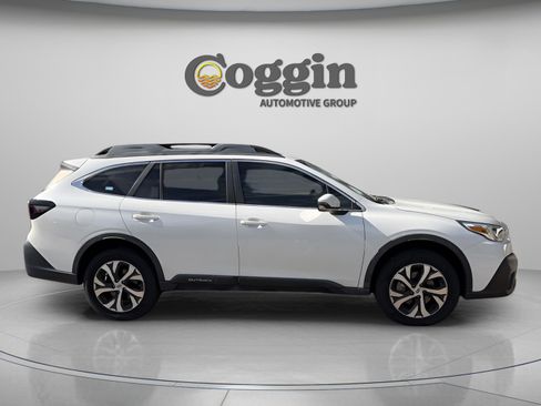 Used 2021 Subaru Outback Limited XT image 6