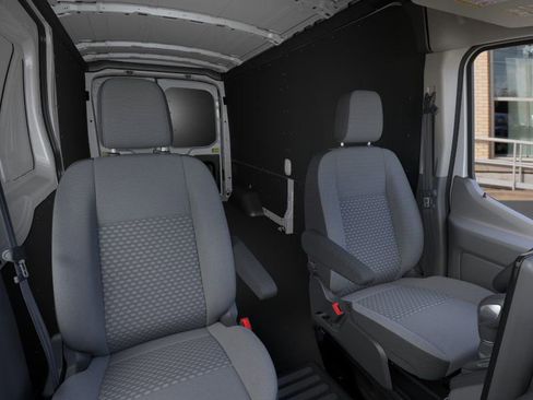 New 2026 Ford Transit 250 148 Medium Roof w/ Load Area Protection Package RWD image 12