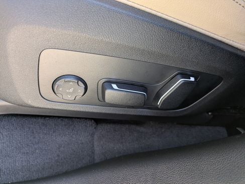 Used 2024 BMW X3 sDrive30i w/ Premium Package w/ZPA RWD image 19