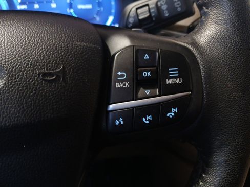 Used 2020 Ford Escape Titanium image 18