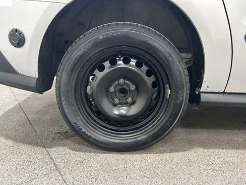 Used 2019 Ford Transit Connect XLT image 10