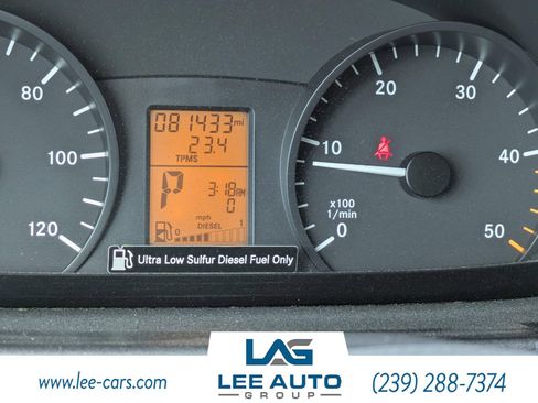 Used 2011 Mercedes-Benz Sprinter 2500 image 19