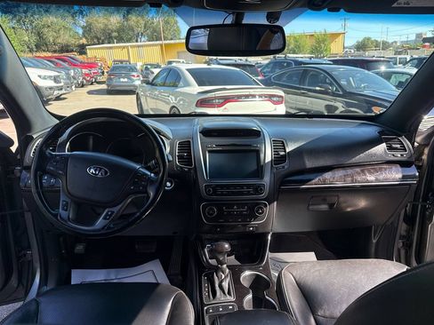 Used 2015 Kia Sorento SX AWD/4WD image 23