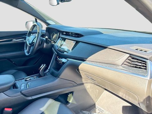 Used 2024 Cadillac XT5 Premium Luxury image 31