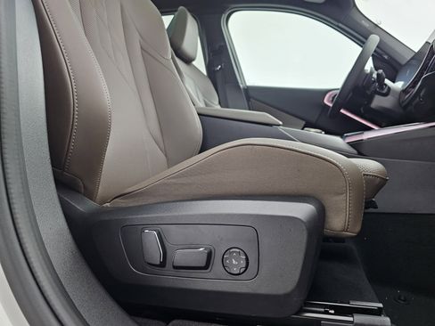 Used 2025 BMW X3 xDrive30i image 13