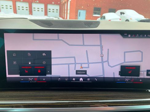 Used 2024 BMW X5 xDrive40i image 11