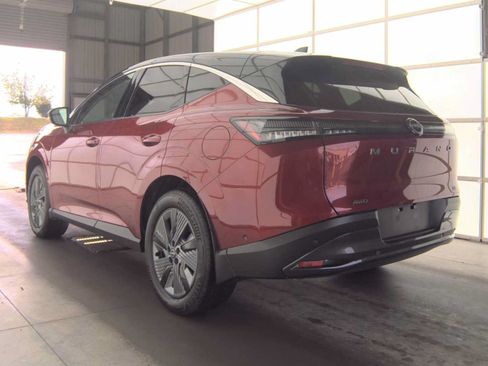 Certified 2025 Nissan Murano SL w/ Cargo Package AWD/4WD image 2