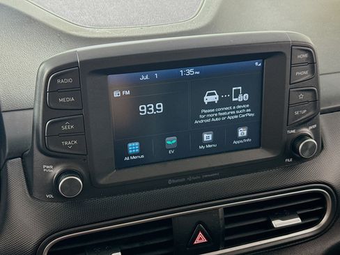 Used 2021 Hyundai Kona Limited FWD image 18