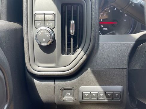 New 2024 GMC Sierra 2500 Pro w/ Convenience Package image 13