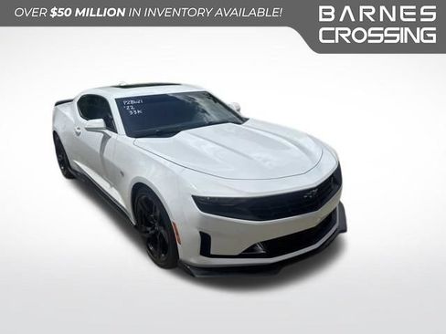 Used 2022 Chevrolet Camaro LT RWD image 1