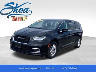 Used 2024 Chrysler Pacifica Touring-L FWD 360° Tour