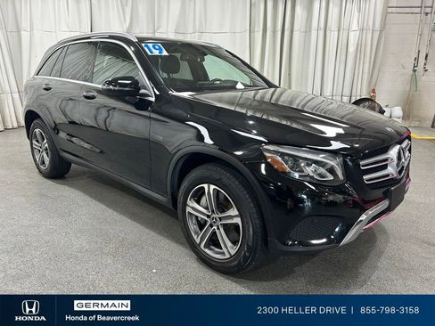 Used 2019 Mercedes-Benz GLC 350e 4MATIC image 1