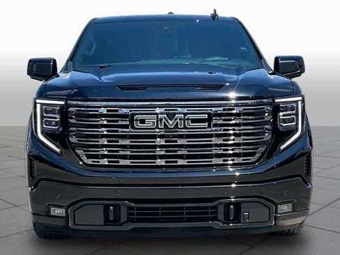 Used 2018 GMC Sierra 1500 SLT w/ Enhanced Driver Alert Package RWD image 4