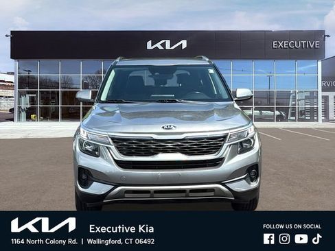 Used 2021 Kia Seltos S AWD/4WD image 3
