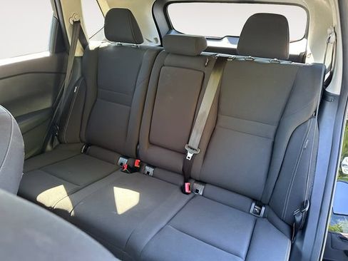 Used 2024 Nissan Rogue S AWD/4WD image 13
