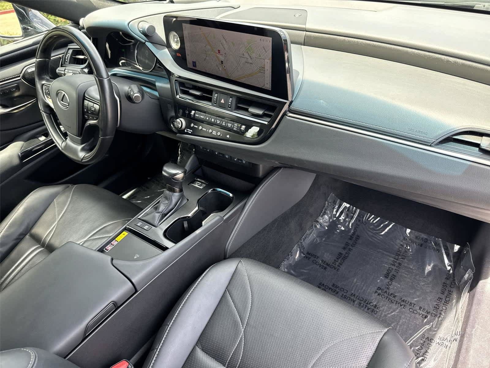 Used 2025 Lexus ES 300h w/ Accessory Package (Z1) FWD image 13