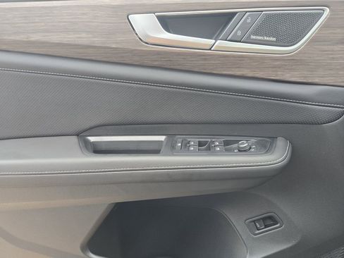 New 2026 Volkswagen Atlas SEL Premium R-Line image 18