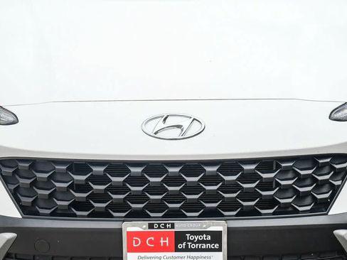 Used 2023 Hyundai Kona SEL w/ Cargo Package AWD/4WD image 5