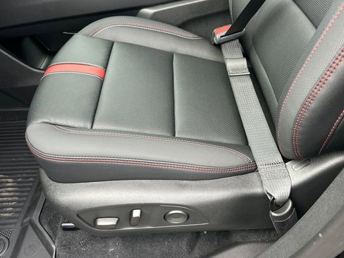 New 2026 Chevrolet Traverse RS w/ LPO, Floor Liner Package image 10