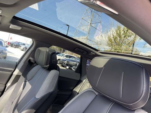 New 2026 Cadillac Optiq Sport 1 image 20