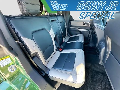 Used 2023 Ford Bronco Wildtrak image 24