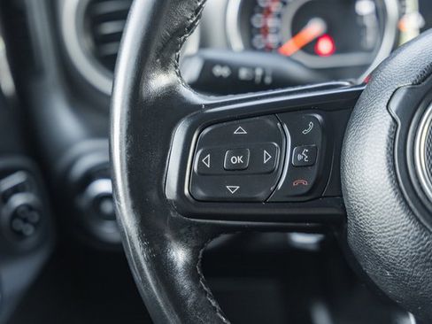 Used 2020 Jeep Wrangler Sport image 30