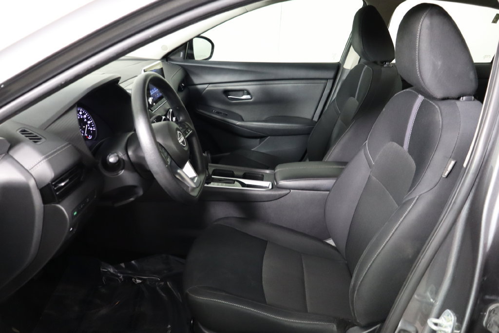 Used 2024 Nissan Sentra SV FWD image 14