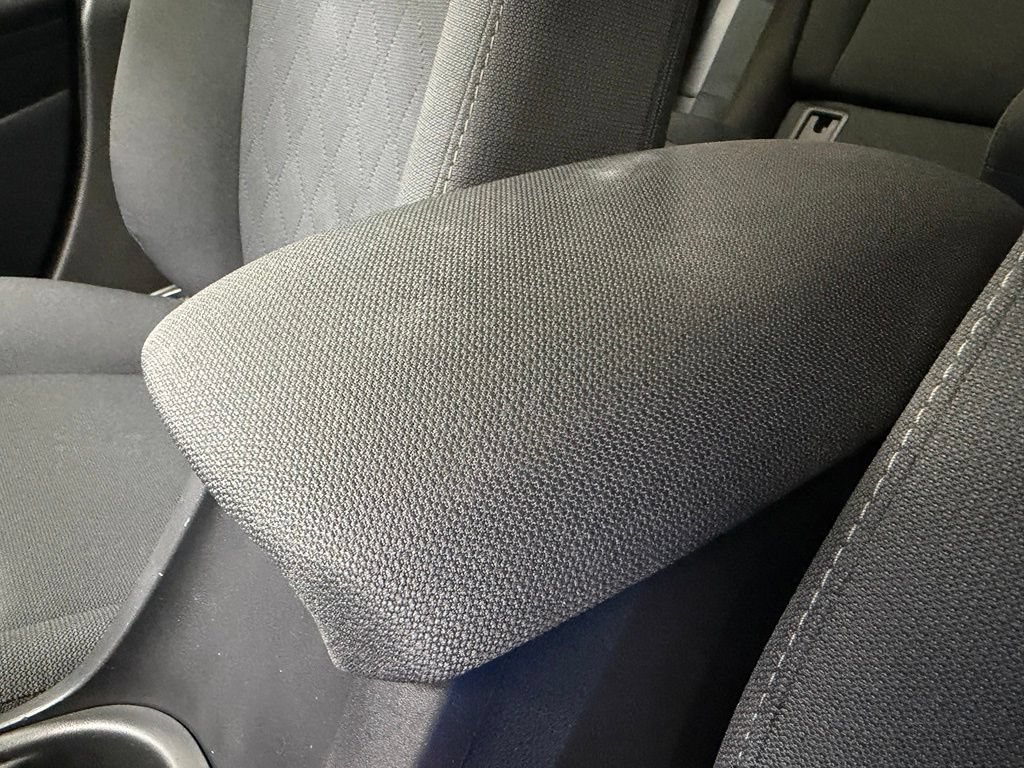 Used 2026 Toyota Corolla LE FWD image 24