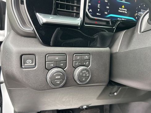 New 2026 Chevrolet Silverado 2500 LT w/ Trail Boss Package AWD/4WD image 17