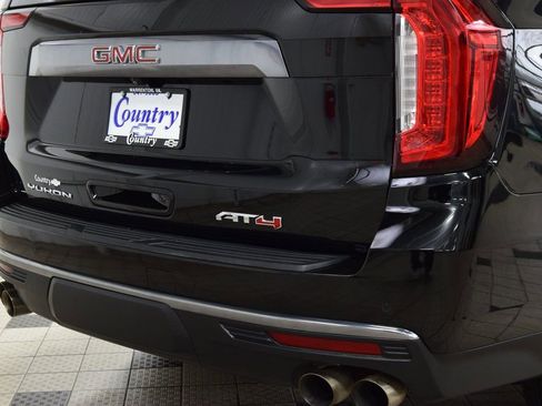Used 2024 GMC Yukon AT4 w/ AT4 Premium Plus Package image 22