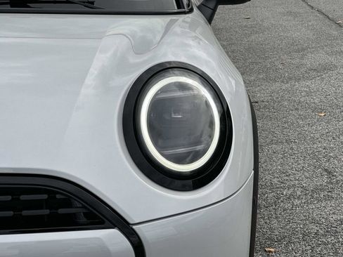 New 2026 MINI Cooper 2-Door Hardtop image 27