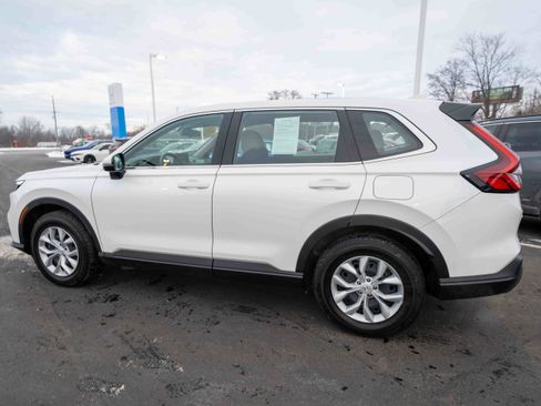 Certified 2023 Honda CR-V LX image 4