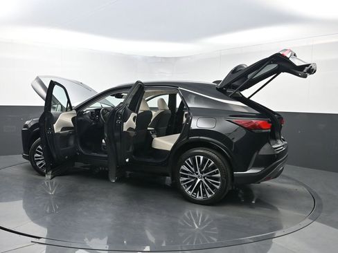 Used 2023 Lexus RX 350 Premium Plus w/ Accessory Package image 38