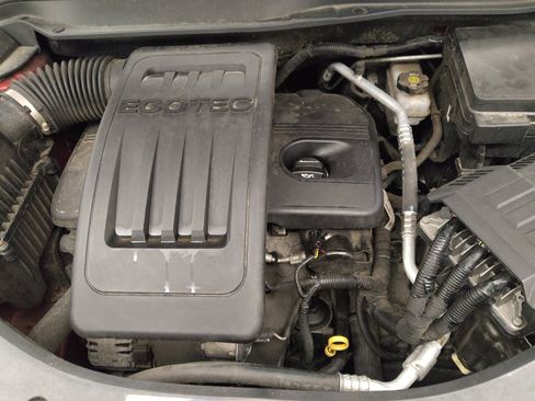 Used 2015 GMC Terrain SLE w/ Chrome Edition image 30