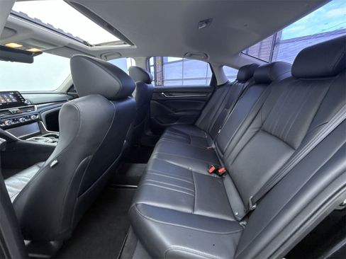 Used 2018 Honda Accord EX-L image 36