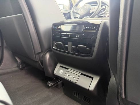Certified 2024 Acura MDX SH-AWD w/ Technology Package image 21