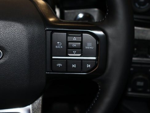 New 2025 Ford F350 Platinum w/ FX4 Off-Road Package image 20